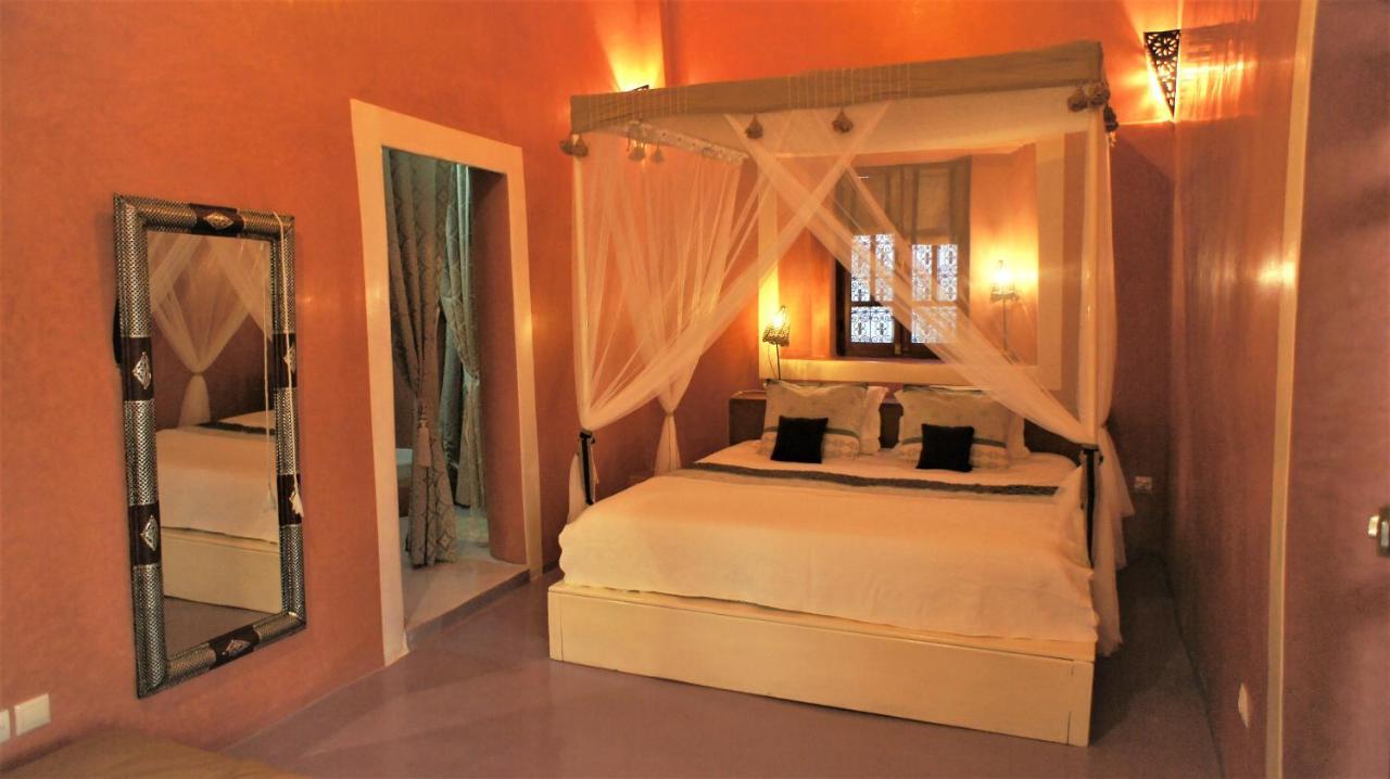Alqimam Habitación en casa particular